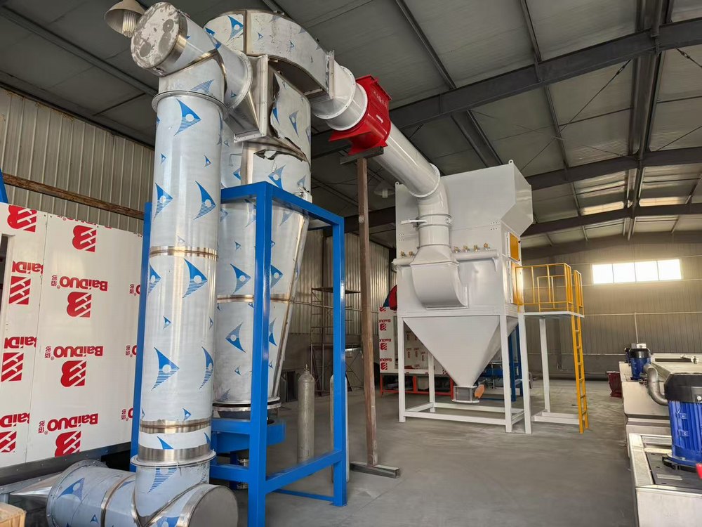 大旋風(fēng)噴粉房